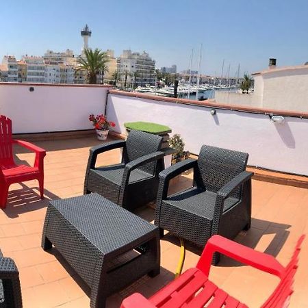 Appartement 80 M2,Port Rhodes D-2 Chambres, Terrasse Panoramique, Vue Sur Le Canal Principal D'Empuriabrava Luaran gambar