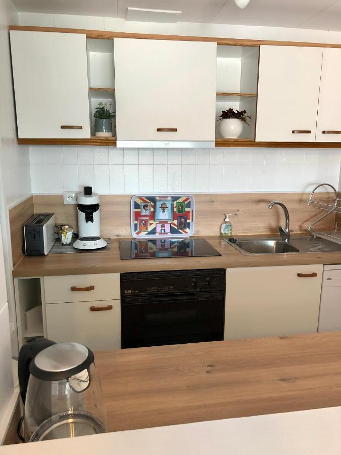 Appartement 80 M2,Port Rhodes D-2 Chambres, Terrasse Panoramique, Vue Sur Le Canal Principal D'Empuriabrava Luaran gambar