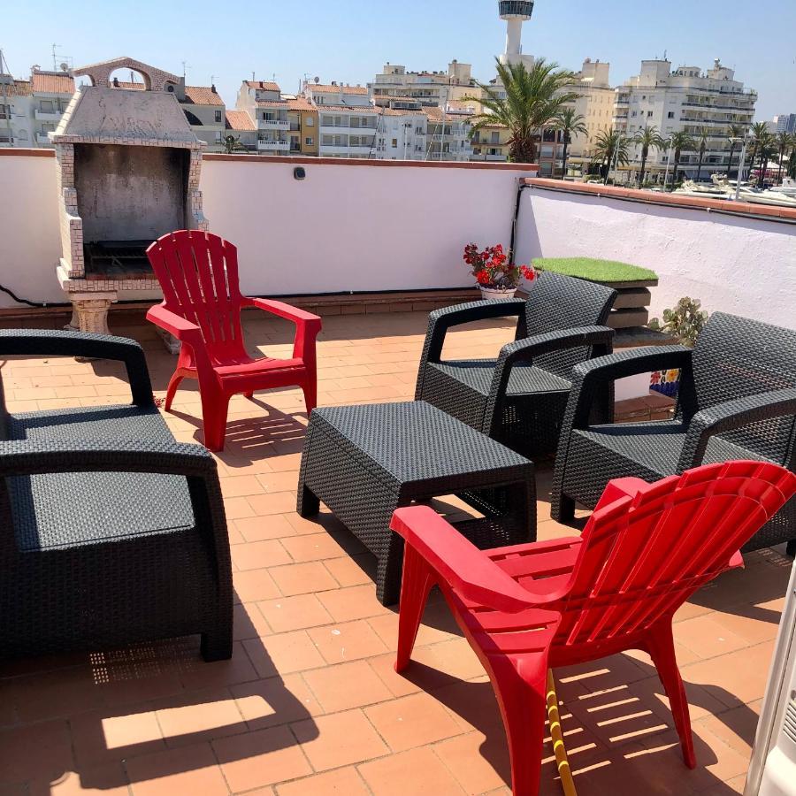 Appartement 80 M2,Port Rhodes D-2 Chambres, Terrasse Panoramique, Vue Sur Le Canal Principal D'Empuriabrava Luaran gambar